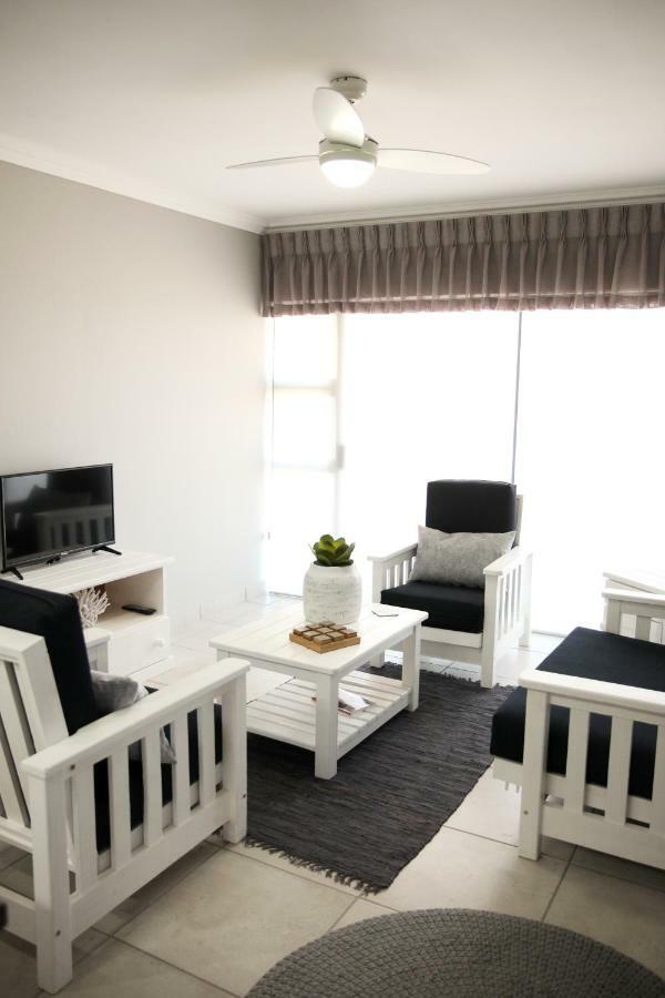 Mari-Amor Self-Catering Apartments Mossel Bay Exterior photo