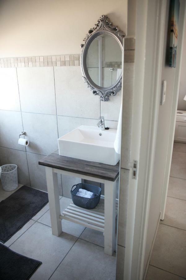 Mari-Amor Self-Catering Apartments Mossel Bay Exterior photo